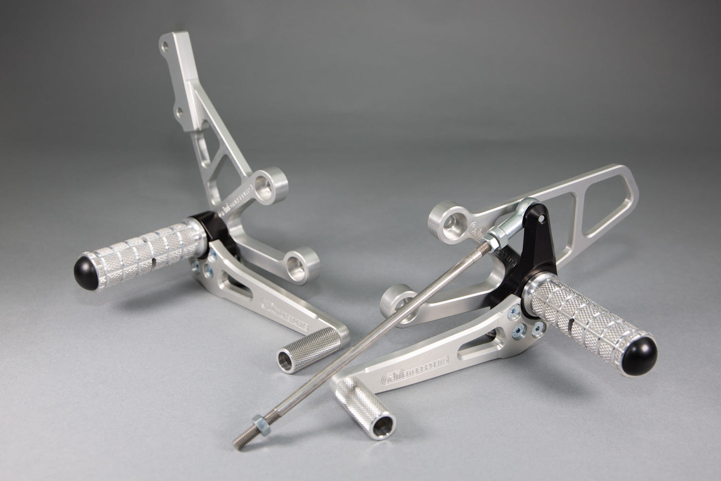 05-0221B Suzuki SV650/S 1999-02 High Mount Rearset - GP Shift - Woodcraft Technologies