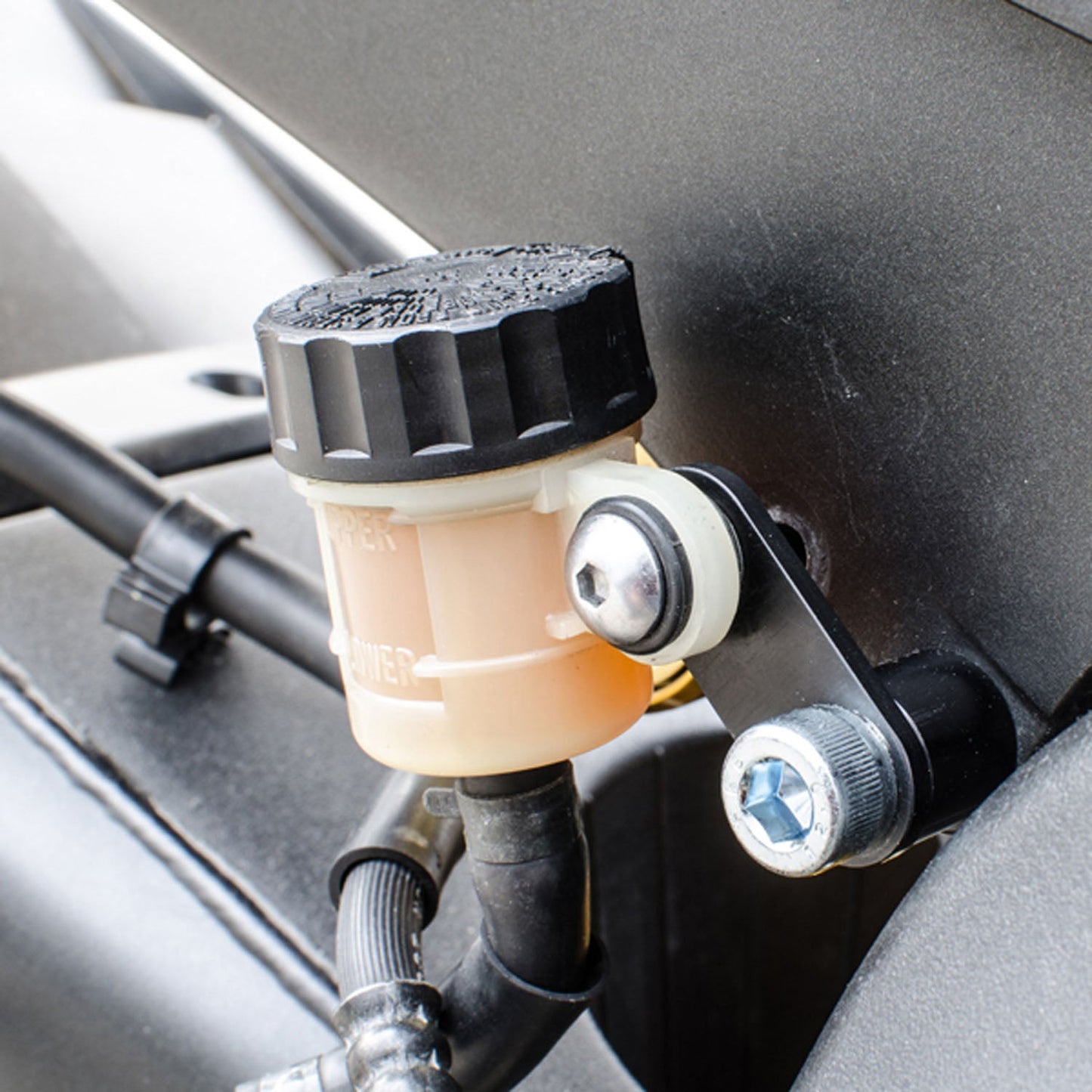 05-0456MCB Yamaha YZF-R6 2006-20 Master Cylinder Bracket - Woodcraft Technologies