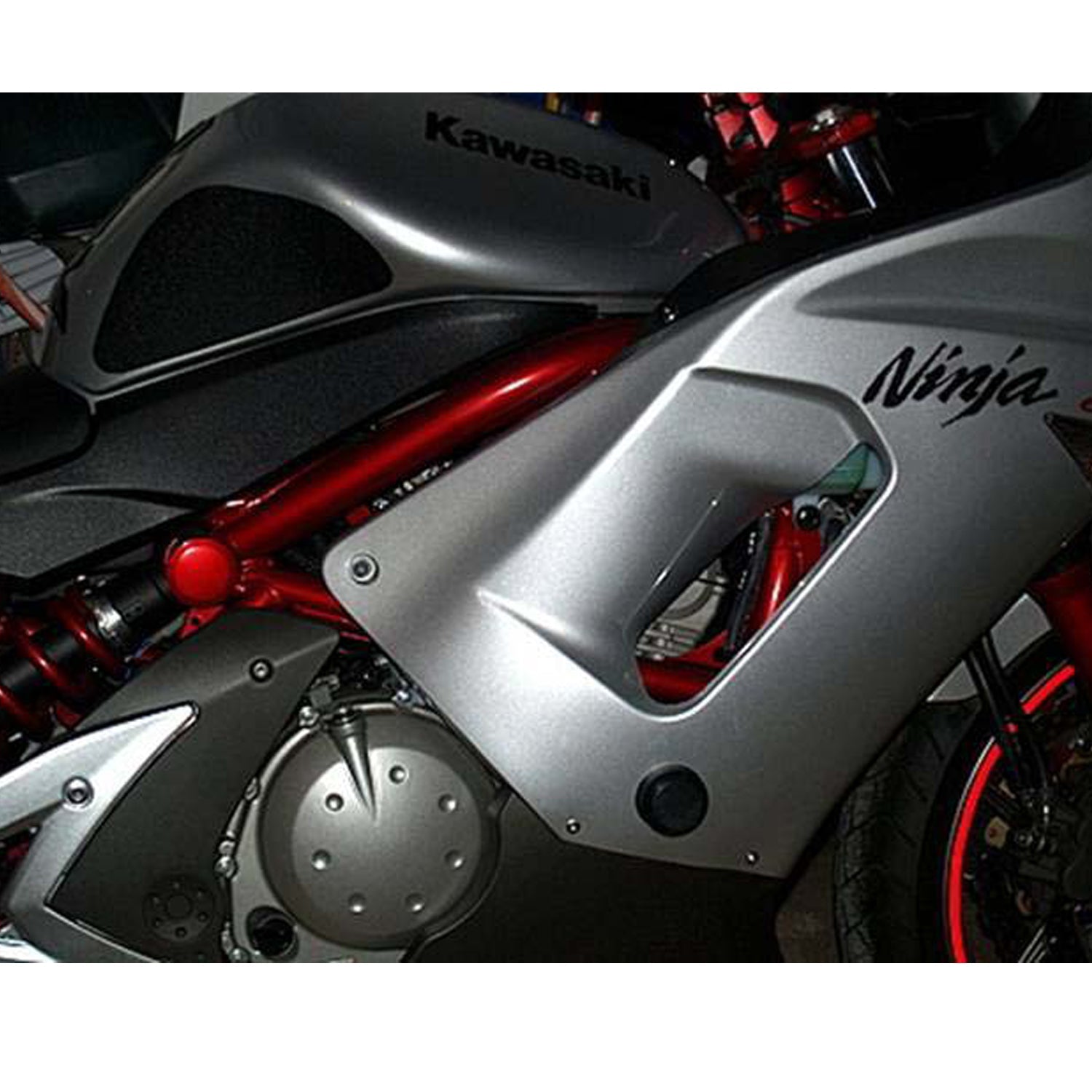 50-0128 Kawasaki 650 2006-08 Frame Slider Kit - Woodcraft Technologies
